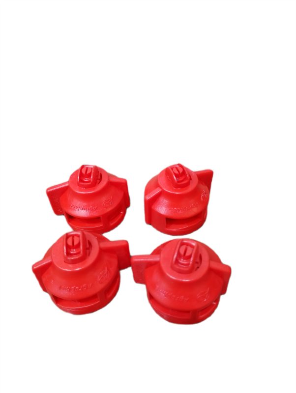 Kołpak czerwowny z dyszą AP 110 04