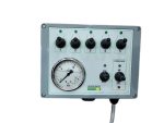 Sterownik elektryczny wraz z manometrem do cieczy